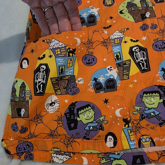 Halloween Dickies Womens Scrub Top XL Pumpkin Frankenstein Ghost Haunted House - Picture 3 of 15